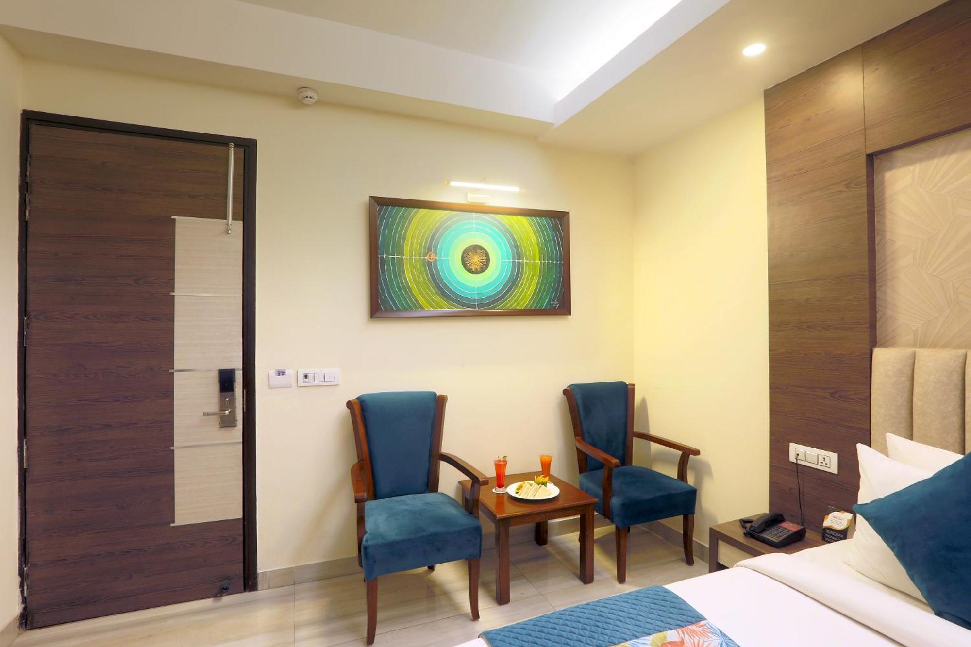 Hotel Oxmo Delhi Airport With Free Airport Transsfer 新德里 外观 照片